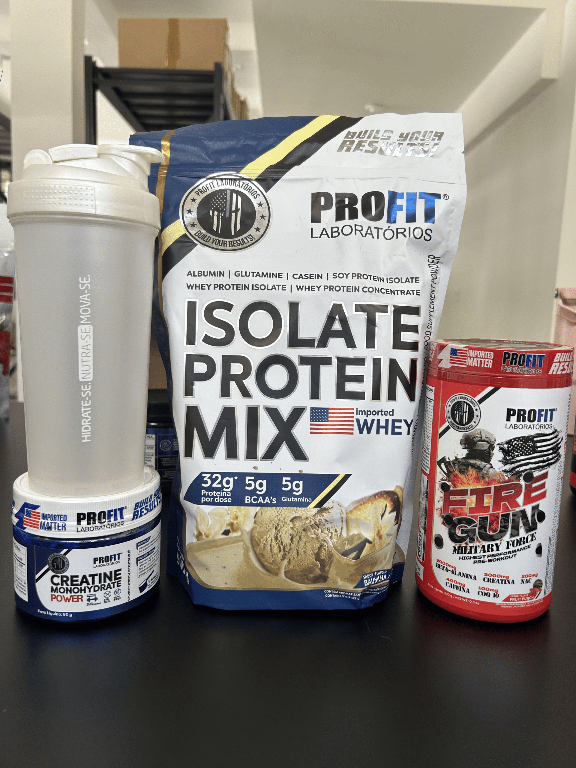 Combo Profit Pre Workout whey isolate creatina shaker